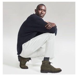 Allen Edmonds HIGGINS MILL Loden Suede Weatherproof Lug Boot Size 7 Men /9 Women